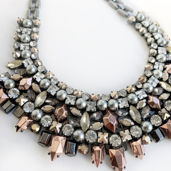 Stella & Dot Jewelry - Stella & Dot Kahlo Bib Statement Necklace